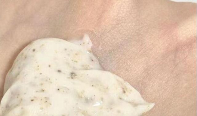头皮磨砂膏对脂溢性皮炎有用吗?磨砂膏什么情况下不宜用 头皮磨砂膏对脂溢性皮炎有用吗?磨砂膏什么情况下不宜用
