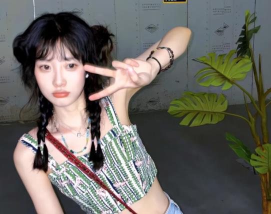 痣按了有点疼怎么回事？癌变的痣有哪些症状