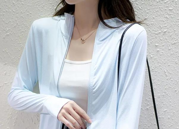 锦纶和冰丝哪个材质好 真冰丝和假冰丝的区别 锦纶和冰丝哪个材质好 真冰丝和假冰丝的区别