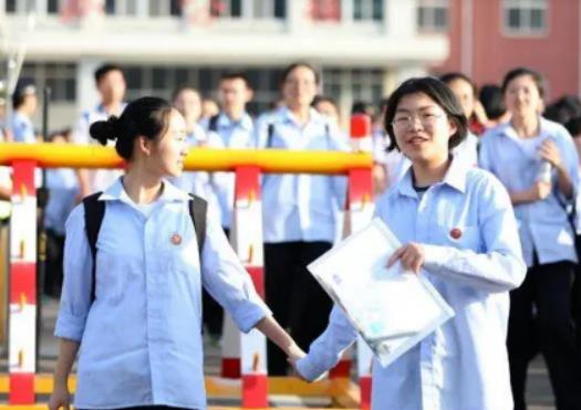 高中如何争取保送?高校自主招生和保送生一样吗 高中如何争取保送?高校自主招生和保送生一样吗